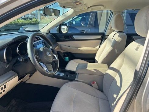 Used 2018 Subaru Outback 2.5i image 4