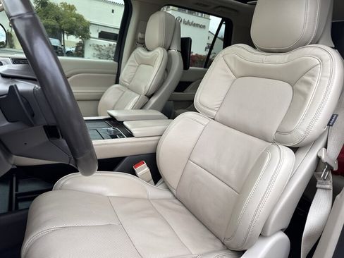 Used 2019 Lincoln Navigator L Reserve w/ Cargo Package image 16