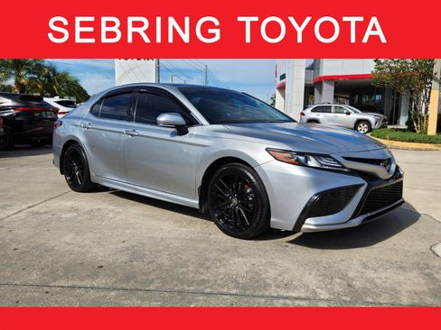 Certified 2022 Toyota Camry XSE image 1