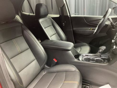 Used 2023 Chevrolet Equinox Premier image 22