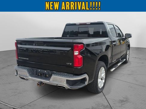 Used 2019 Chevrolet Silverado 1500 LTZ w/ LTZ Plus Package AWD/4WD image 4