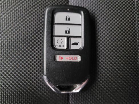 Used 2019 Honda CR-V EX image 32