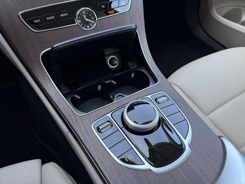Used 2019 Mercedes-Benz C 300 Sedan image 23