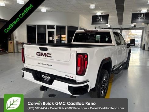 Certified 2020 GMC Sierra 2500 AT4 w/ AT4 Premium Package AWD/4WD image 10
