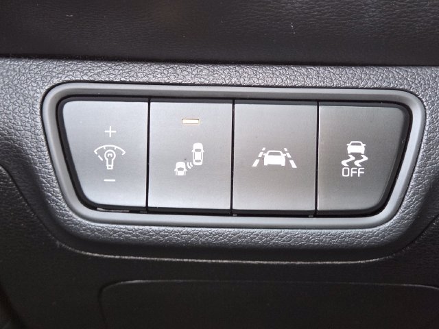 Used 2020 Kia Forte GT-Line w/ GT-Line Premium Package FWD image 26
