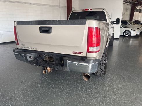Used 2008 GMC Sierra 3500 SLE w/ Convenience Package image 4