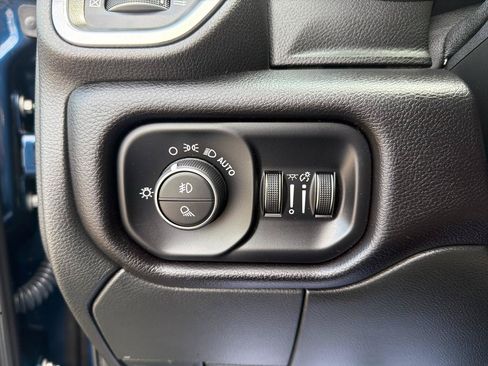 Used 2022 RAM 2500 Laramie AWD/4WD image 14