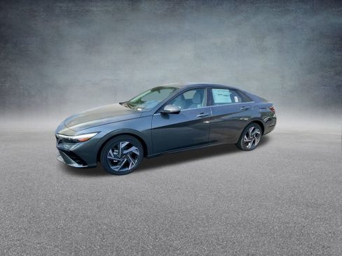 New 2025 Hyundai Elantra Limited image 9