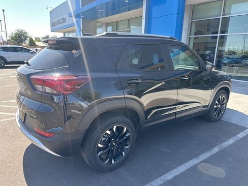 Used 2023 Chevrolet TrailBlazer LT FWD image 4