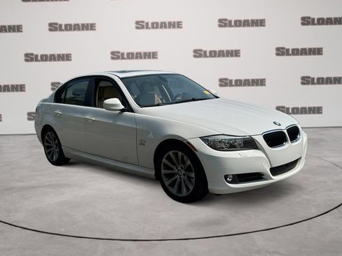 Used 2009 BMW 328i xDrive Sedan AWD/4WD image 7