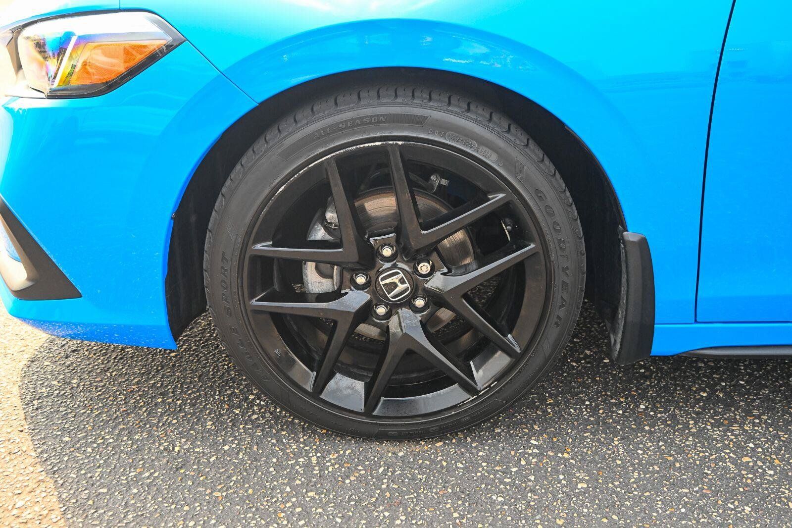 Used 2023 Honda Civic Sport image 12