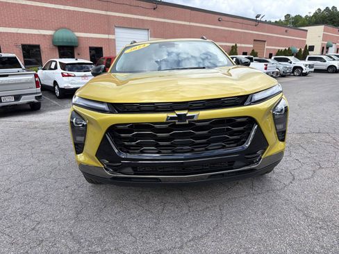 Used 2024 Chevrolet Trax ACTIV w/ Driver Confidence Package FWD image 8