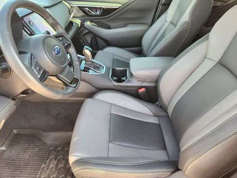 Used 2025 Subaru Outback Onyx Edition AWD/4WD image 14