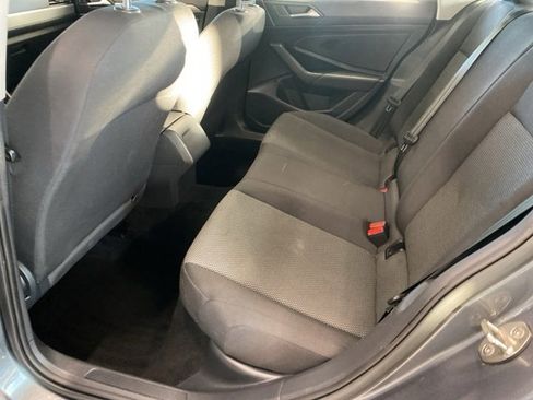 Used 2020 Volkswagen Jetta S image 27