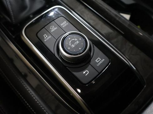 Used 2024 INFINITI QX80 Luxe AWD/4WD image 29