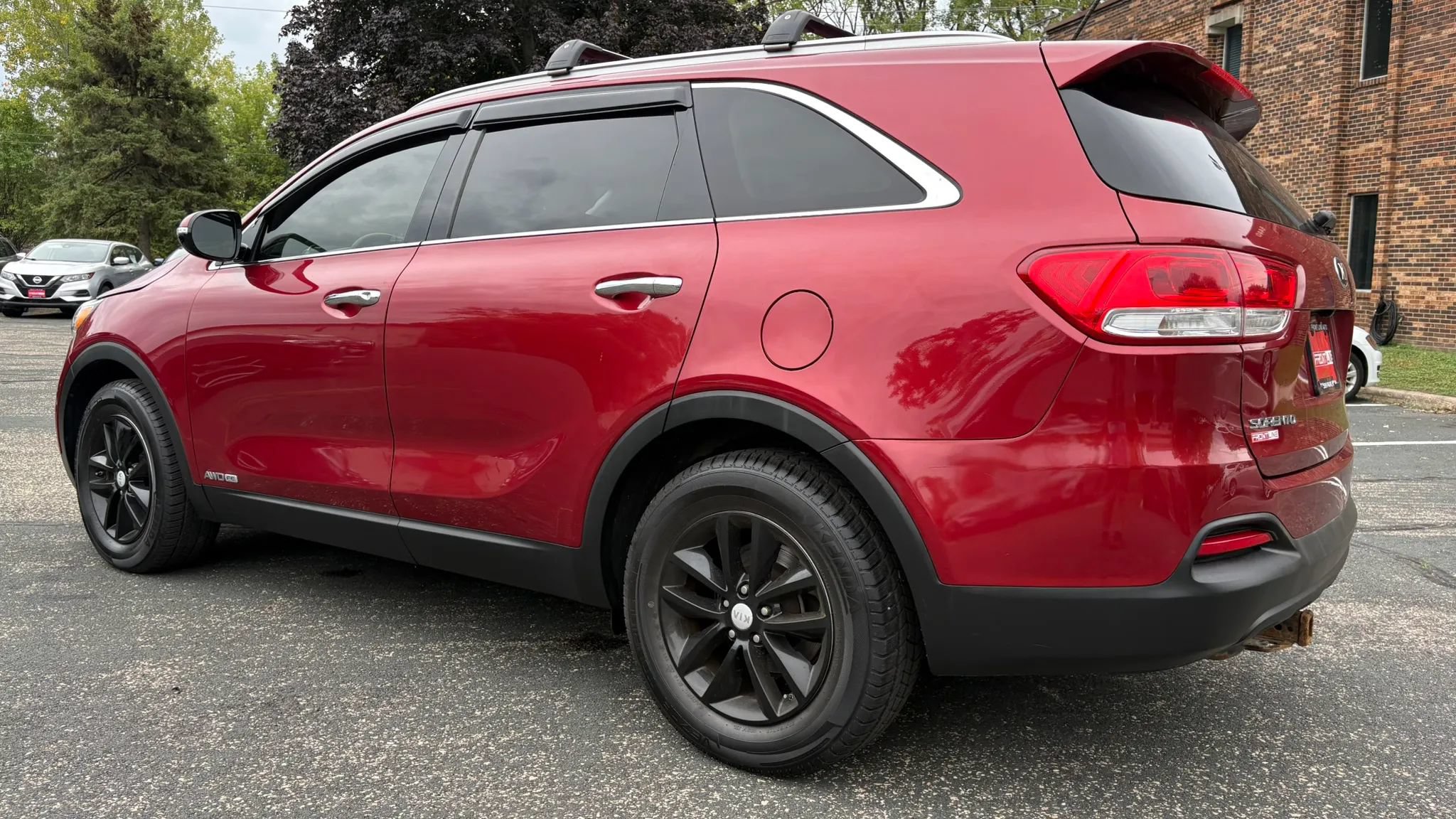 Used 2017 Kia Sorento AWD image 7
