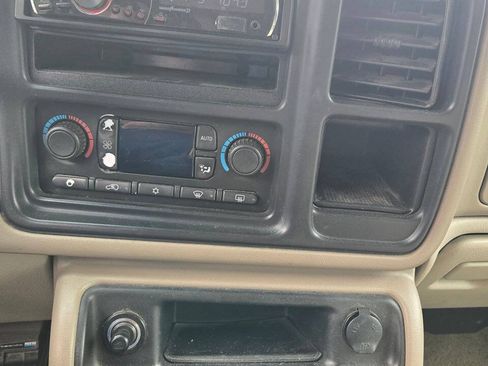 Used 2003 Chevrolet Suburban LT w/ LT Preferred Equipment Group AWD/4WD image 14