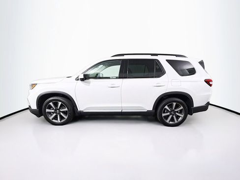 Used 2025 Honda Pilot Elite image 4