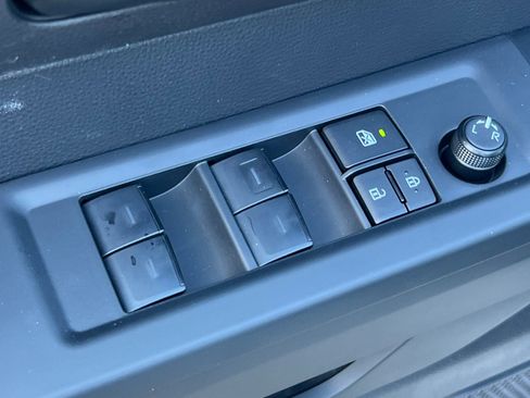 New 2026 Toyota Tundra SR image 14