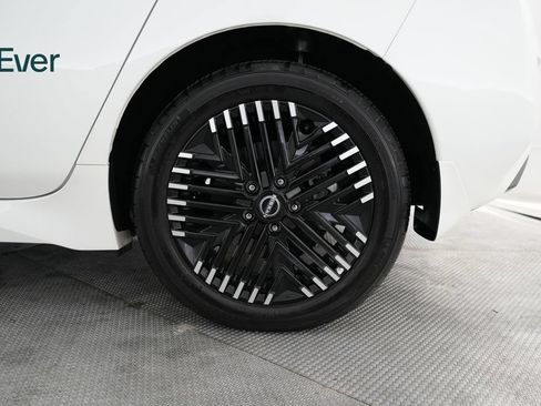 Used 2024 Nissan Leaf SV Plus FWD image 19