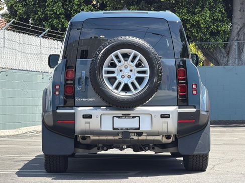Used 2025 Land Rover Defender 110 S AWD/4WD image 10