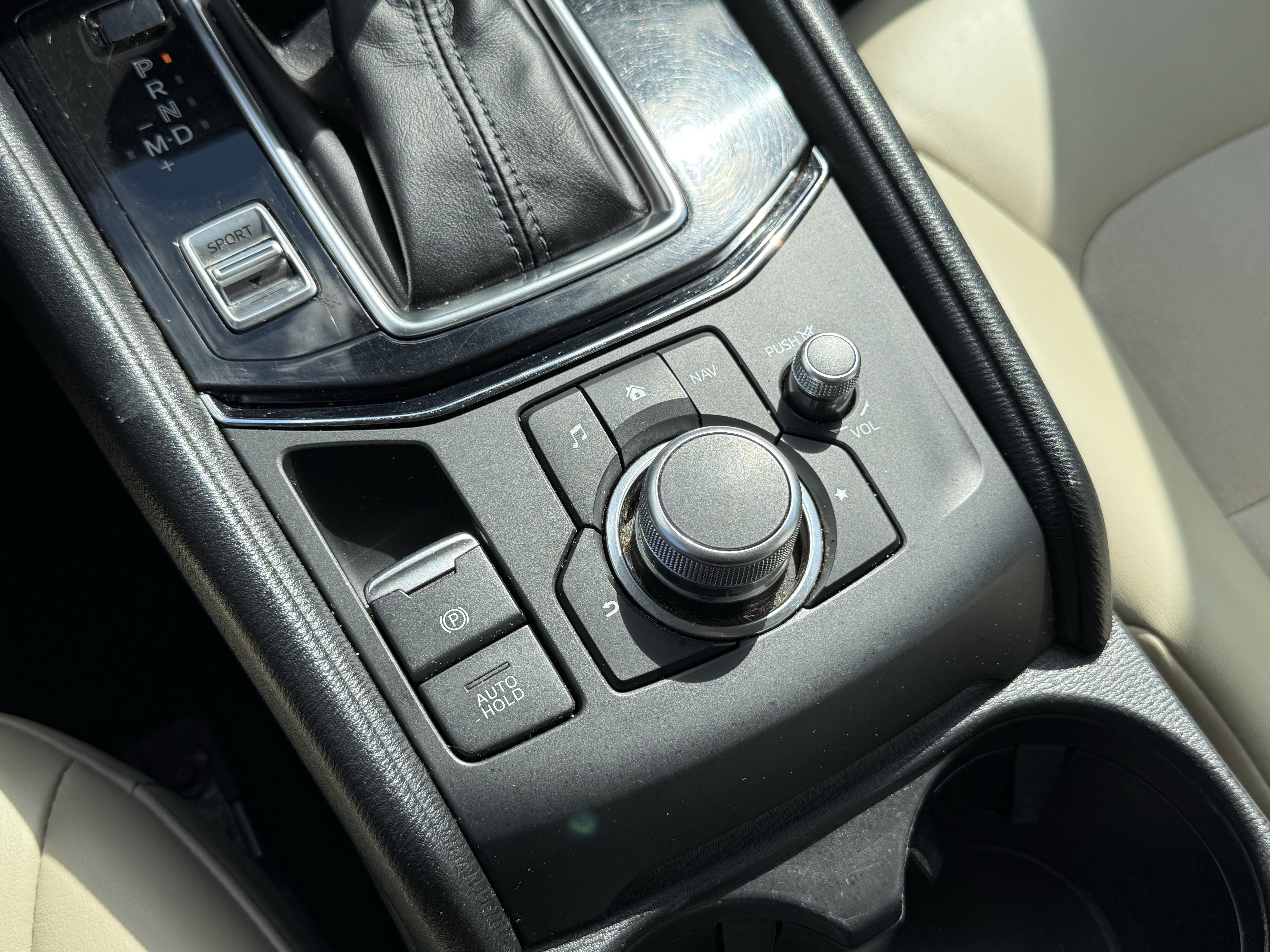 Used 2019 MAZDA CX-5 Touring FWD image 29