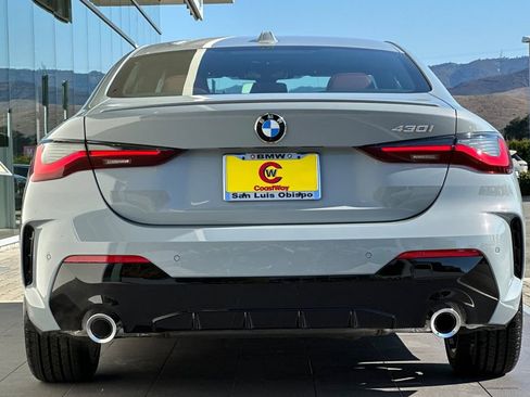 New 2026 BMW 430i Coupe w/ M Sport Package image 4