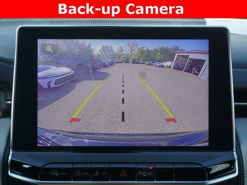 Used 2024 Jeep Compass Limited image 8