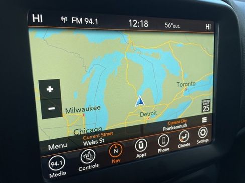 Certified 2023 Jeep Renegade Trailhawk w/ Sun/Sound Group image 7