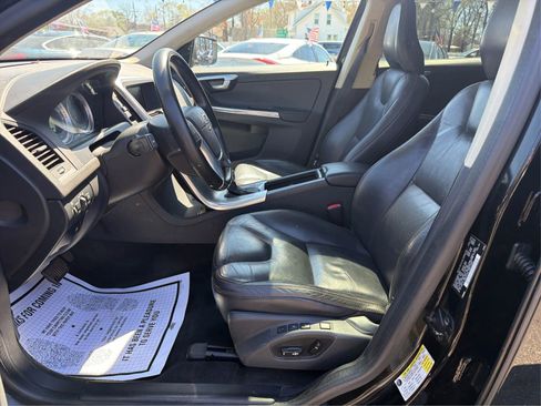 Used 2013 Volvo XC60 T6 image 9