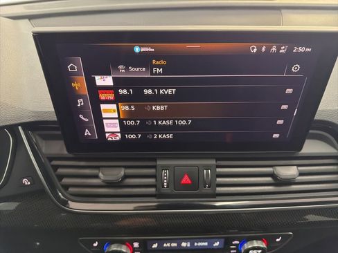 Used 2024 Audi SQ5 Premium Plus w/ Premium Plus Package image 35