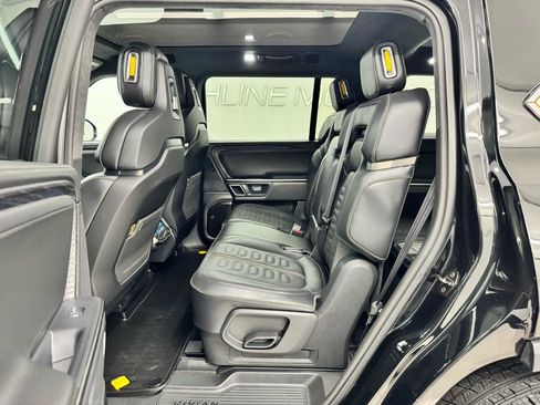 Used 2023 Rivian R1S Adventure AWD/4WD image 16