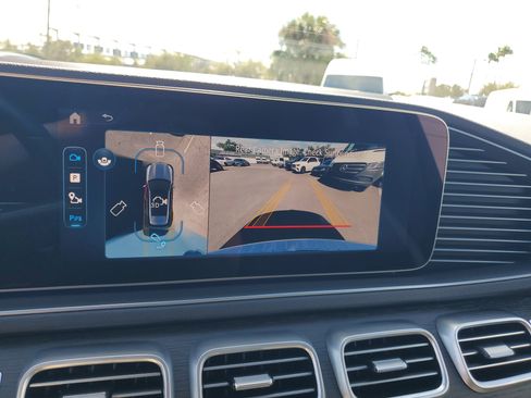 Certified 2025 Mercedes-Benz GLE 580 4MATIC image 29