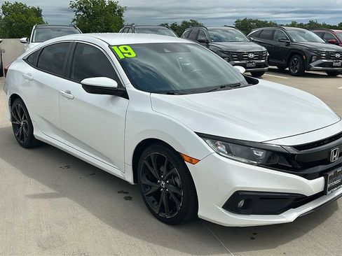 Used 2019 Honda Civic Sport image 14