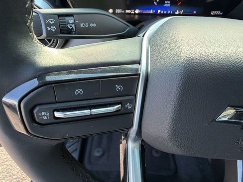 Certified 2024 Chevrolet Colorado ZR2 w/ ZR2 Convenience Package III image 25