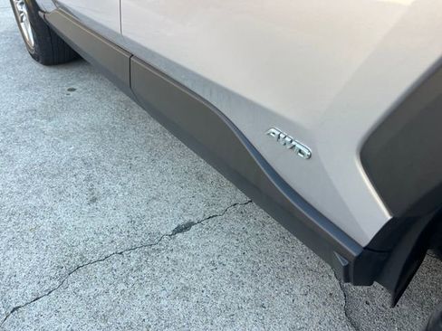 Used 2023 Toyota RAV4 LE image 33