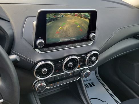 Certified 2024 Nissan Sentra SV FWD image 26