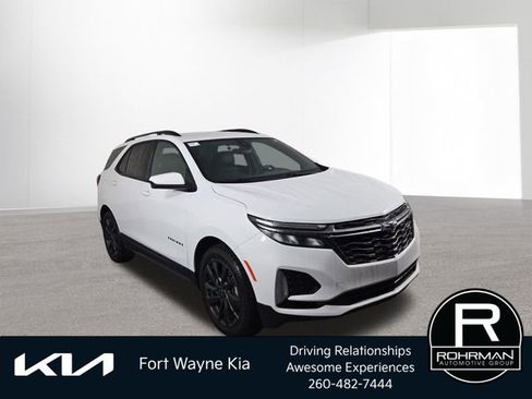 Used 2022 Chevrolet Equinox RS w/ LPO, Floor Liner Package FWD image 5