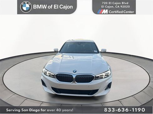 New 2026 BMW 330i Sedan w/ Premium Package image 3