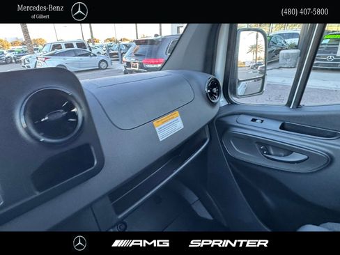 New 2026 Mercedes-Benz Sprinter 2500 image 23