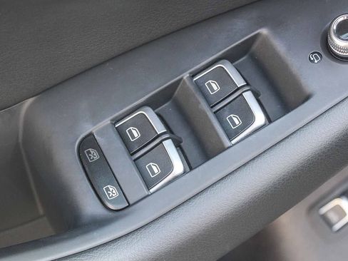 Used 2017 Audi Q5 2.0T Premium Plus image 28