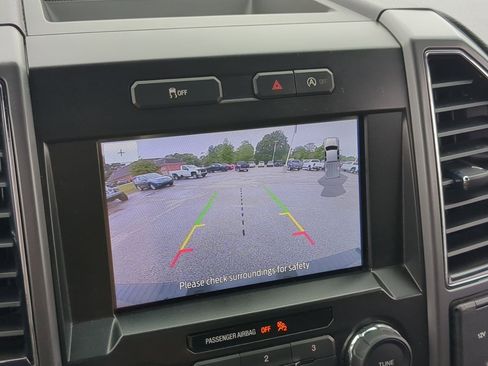 Used 2020 Ford F150 XLT w/ Equipment Group 302A Luxury image 17