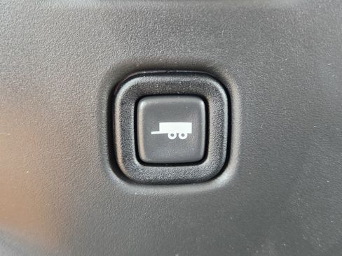 New 2025 Chevrolet Express 2500 w/ Driver Convenience Package image 21