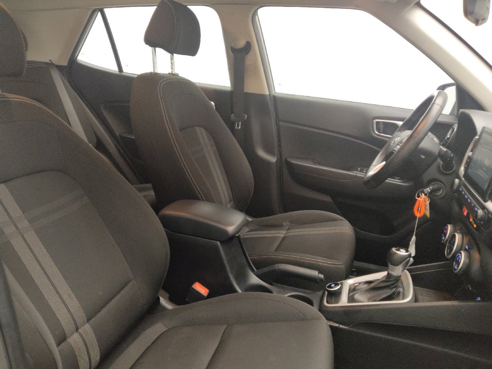 Used 2021 Hyundai Venue SEL FWD image 21