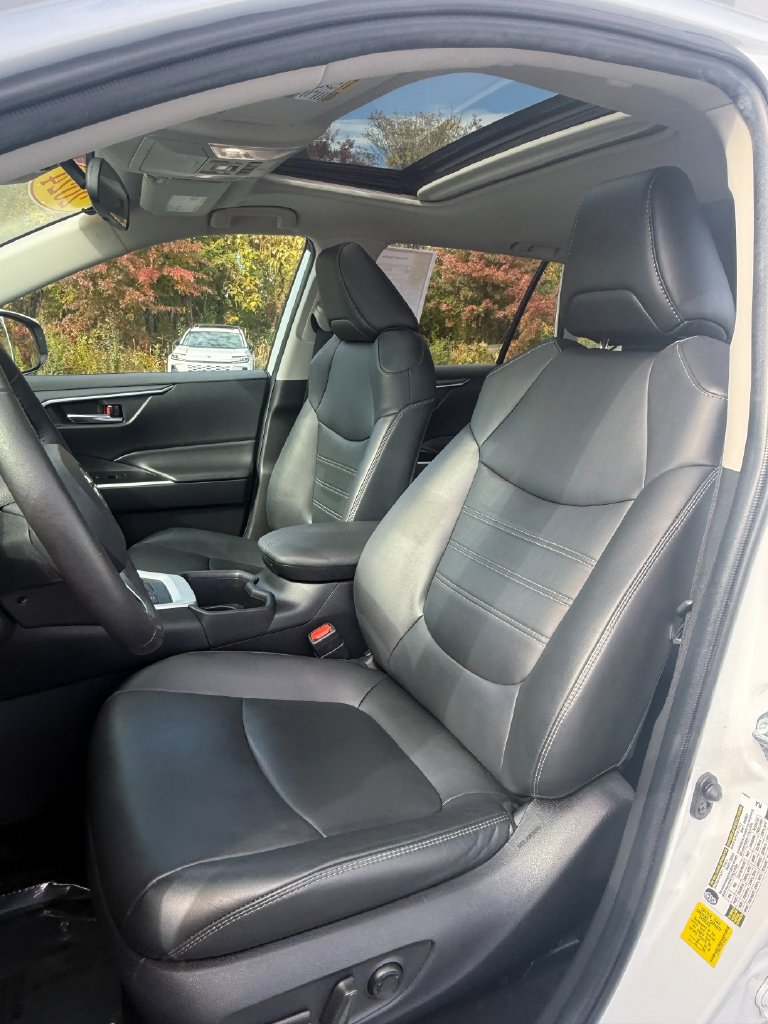 Used 2024 Toyota RAV4 XLE Premium w/ Weather Package AWD/4WD image 30