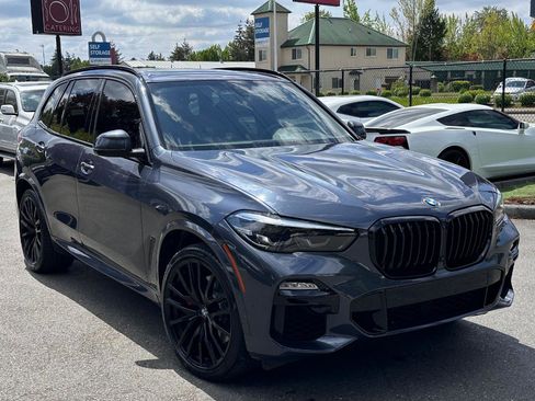 Used 2021 BMW X5 xDrive40i w/ M Sport Package AWD/4WD image 37