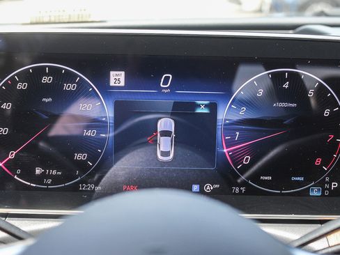 Used 2024 Mercedes-Benz CLE 300 4MATIC Coupe image 23