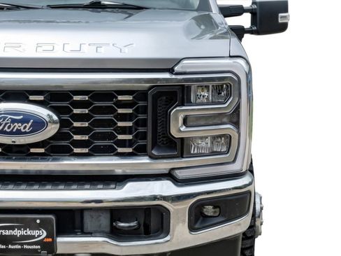 Used 2023 Ford F350 Lariat w/ FX4 Off-Road Package AWD/4WD image 50