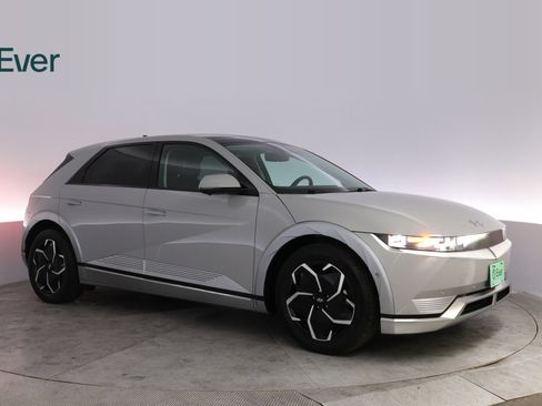 Used 2024 Hyundai Ioniq 5 Limited RWD image 14