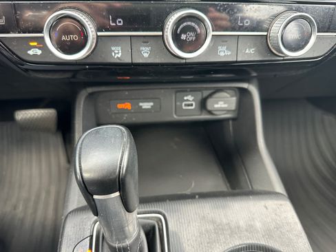 Used 2022 Honda Civic EX image 24